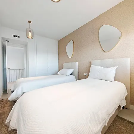 Luxury 4 Bed With Sea Views In Eden Malaga